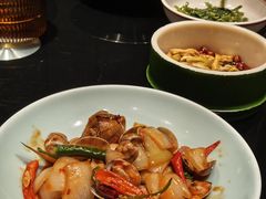 -川流不息·地道川菜·小龙虾(新松江路店)
