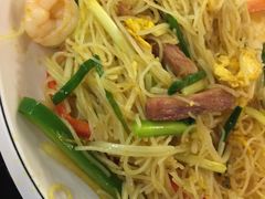 -明记港式烧腊茶餐厅(下沙店)