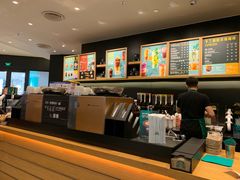 -星巴克臻选(华堂·新辰汇店)