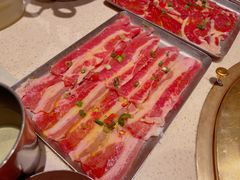 -蚂蚁洞·烤肉大营地(上海静安大悦城店)