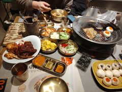 -草家酱蟹炭火烤肉店(珲春南路一店)
