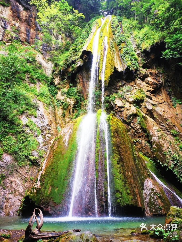 93广元市朝天区水磨沟镇水磨沟风景区周末上来的