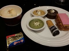 -万达瑞华酒店美食汇自助餐厅(楚河汉街店)
