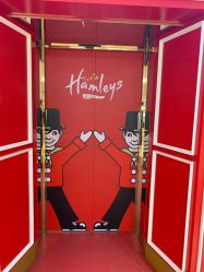 -Hamleys哈姆雷斯(东方福来德店)