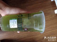 -沪上阿姨·精选茶饮(华强广场店)