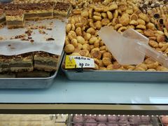 -爱德顺糕点食屋(利民道店)