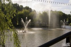 点击看大图 喷泉-金庭庄园酒店彩虹厅