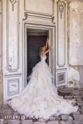-艾米丽婚纱礼服