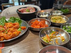 -香猪坊韩国烤肉专属门店(魏公村店)