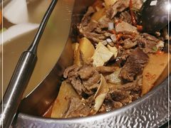 -左庭右院鲜牛肉火锅(金山万达店)