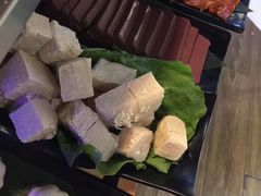 -三人行骨头王火锅(长寿店)