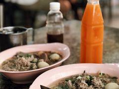 -榮泰米粉湯(Left Shop)