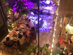 -临界音乐酒馆·小龙虾·江湖菜(华熙LIVE·鱼洞店)