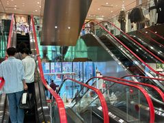 -优衣库(深圳万象天地旗舰店)