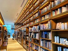 -茑屋书店(天目里店)