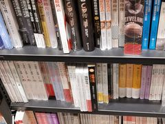 -西西弗书店&矢量咖啡(凯德晶萃广场店)