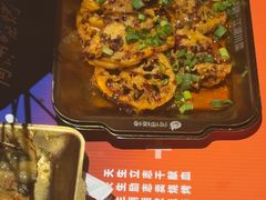 -何师烧烤Pro ·江湖川菜·小龙虾·精酿(太古里旗舰店)