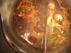 -湊湊火锅·茶憩(打浦桥日月光店)