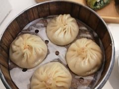 三鲜虾仁小笼包-春家·非遗手工小吃(徐汇万科广场店)