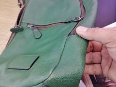 -爱革·奢品·鞋包·衣物·家居(金桥国际商业广场店)