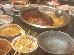 -沸炉重庆老火锅(军事博物馆店)