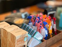 -星巴克臻选(惠州华贸天地1楼店)