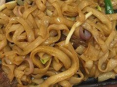 -潮庭港式茶餐厅·熊仔奶茶(同济广场店)