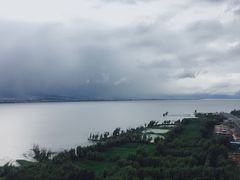 -大理洱海龙湾假日酒店
