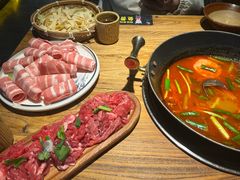 -贵厨酸汤牛肉(小十字店)