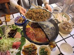 -朱光玉火锅馆(正弘城店)