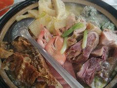 -聚丰园•湖鲜餐厅(阿红私房菜梅石路店)