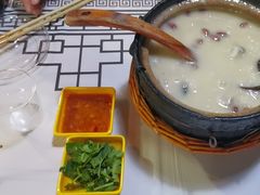 -云晓光头烧烤吧(盛夏店)
