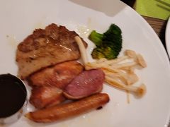 -希尔顿欢朋酒店·欢朋餐厅