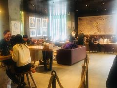 -星巴克臻选(济南万达店)