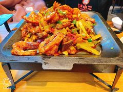 香辣排骨虾-炉小二铜锅牛蛙•川湘菜(三里屯店)