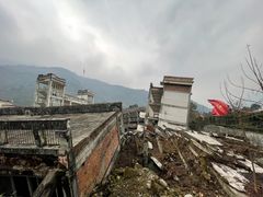 -四川汶川特大地震漩口中学遗址