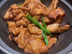 -吃饭皇帝大土家民族菜(荟聚店)