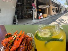 -巴厘龙虾·榜首油焖大虾(音乐学院·沿江酒馆店)