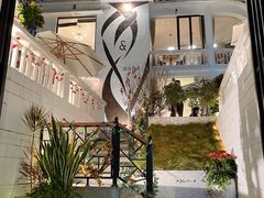 -Mark&Mars Restaurant