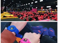 -嘿哟动霸CHUA·新潮玩运动娱乐中心·蹦床滑冰团建乐园