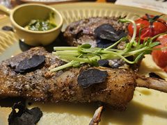 -JINNS锦时 steak&pizza(浸信会礼拜堂旧址店)