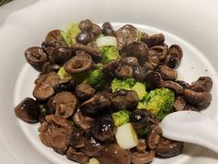 房县小花菇-美味故事特色餐厅(汉阳郭茨口店)