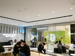 -喜茶(杭州滨江宝龙店)
