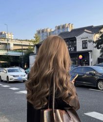 -藤野造型烫发染发