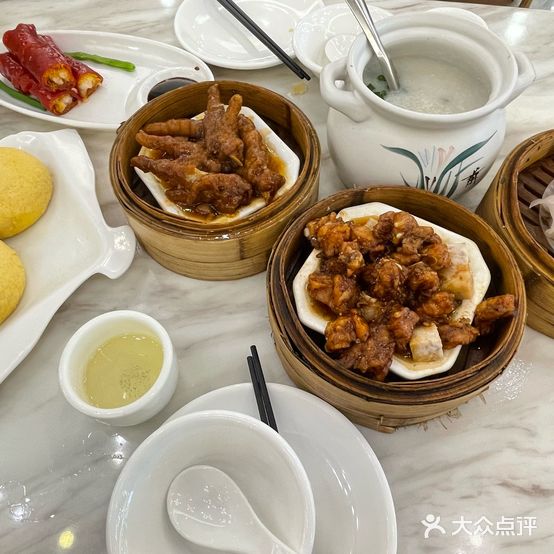 彩点(新港店)