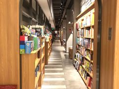 -百新书局(尚悦湾店)