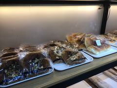 -韩国利尔面包(桂林路店)