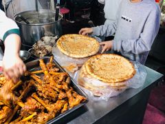 -正宁路小吃夜市