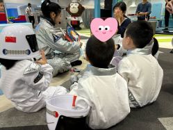-MINI MARS KIDS CLUB亲子家庭中心(长宁天山店)