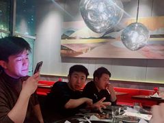 -NIUNIUPARK和牛螃蟹(龙湖杭州滨江天街店)